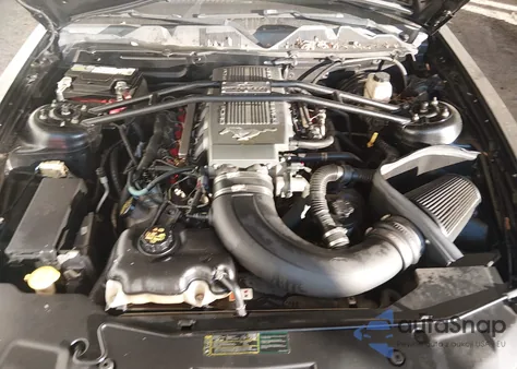 2010 Ford Mustang Gt/Gt Premium from USA, damaged, VIN 1ZVBP8CH8A5151318